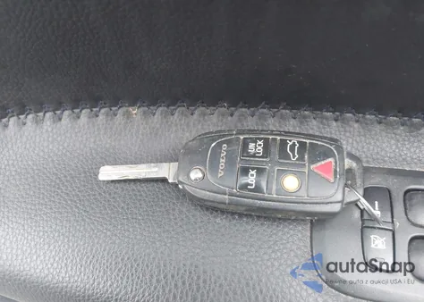 2007 Volvo Xc70 2.5T z USA, uszkodzony, nr VIN YV4SZ592X71287297